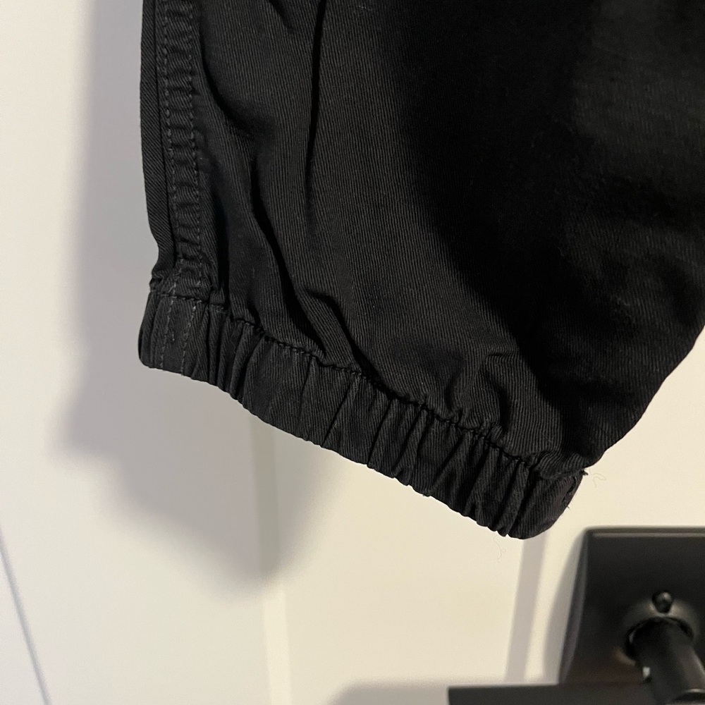 GAP Pants - Picture 5 of 5